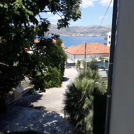 Διαμέρισμα Baric Τρογκίρ