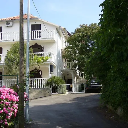 Apartment Baric *